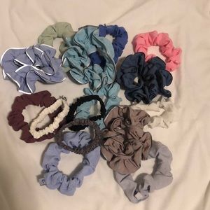 Lululemon scrunchies